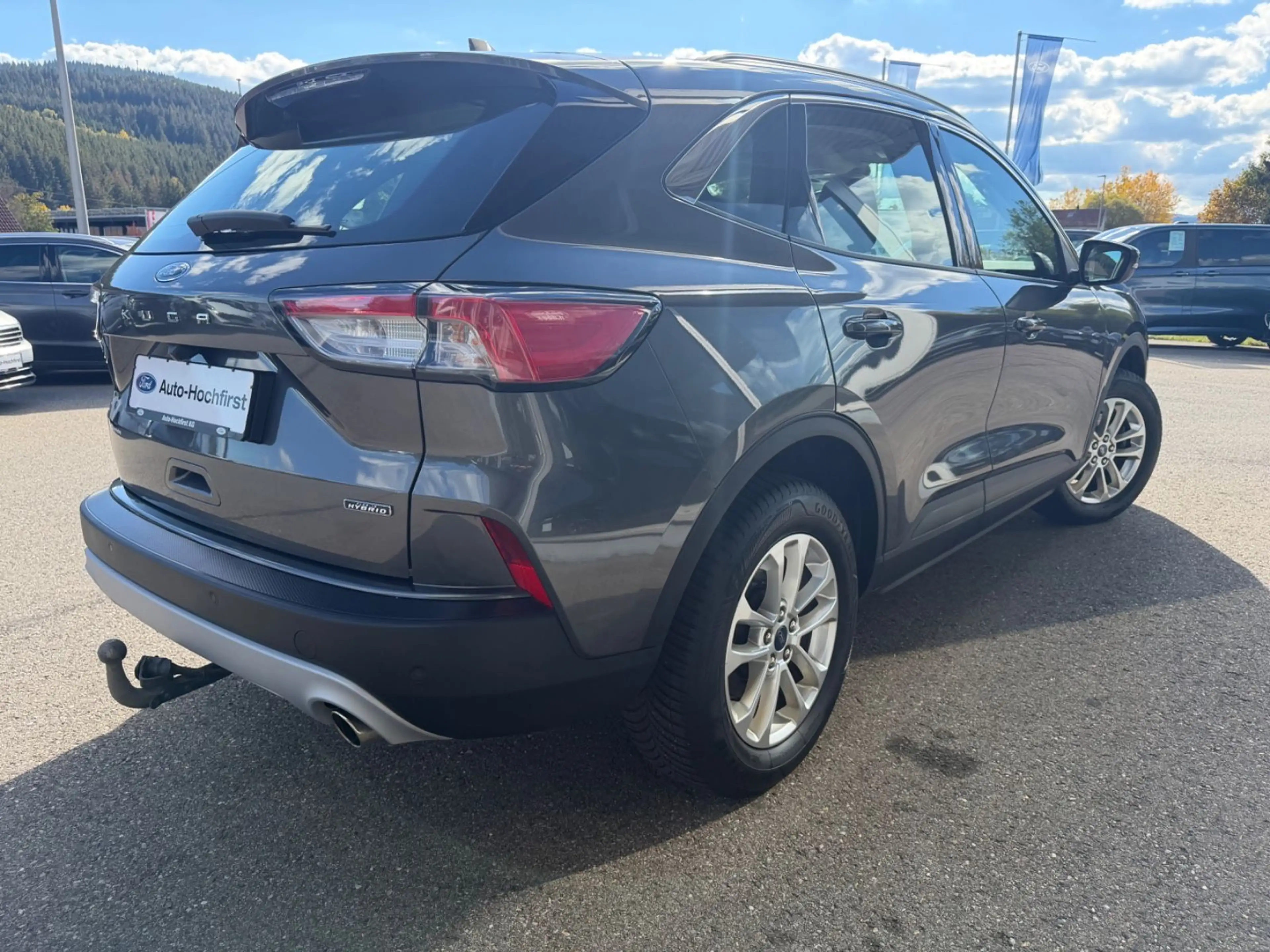 Ford Kuga PHev Titanium 2,5 165kW / el AHK /mit 2,99% — photo 2