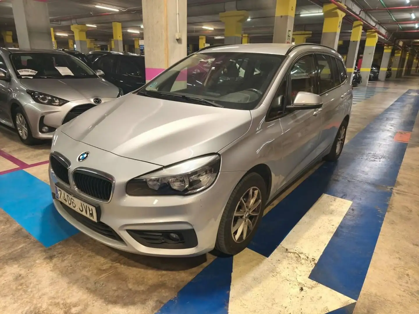 BMW 216 216d Argent - 2