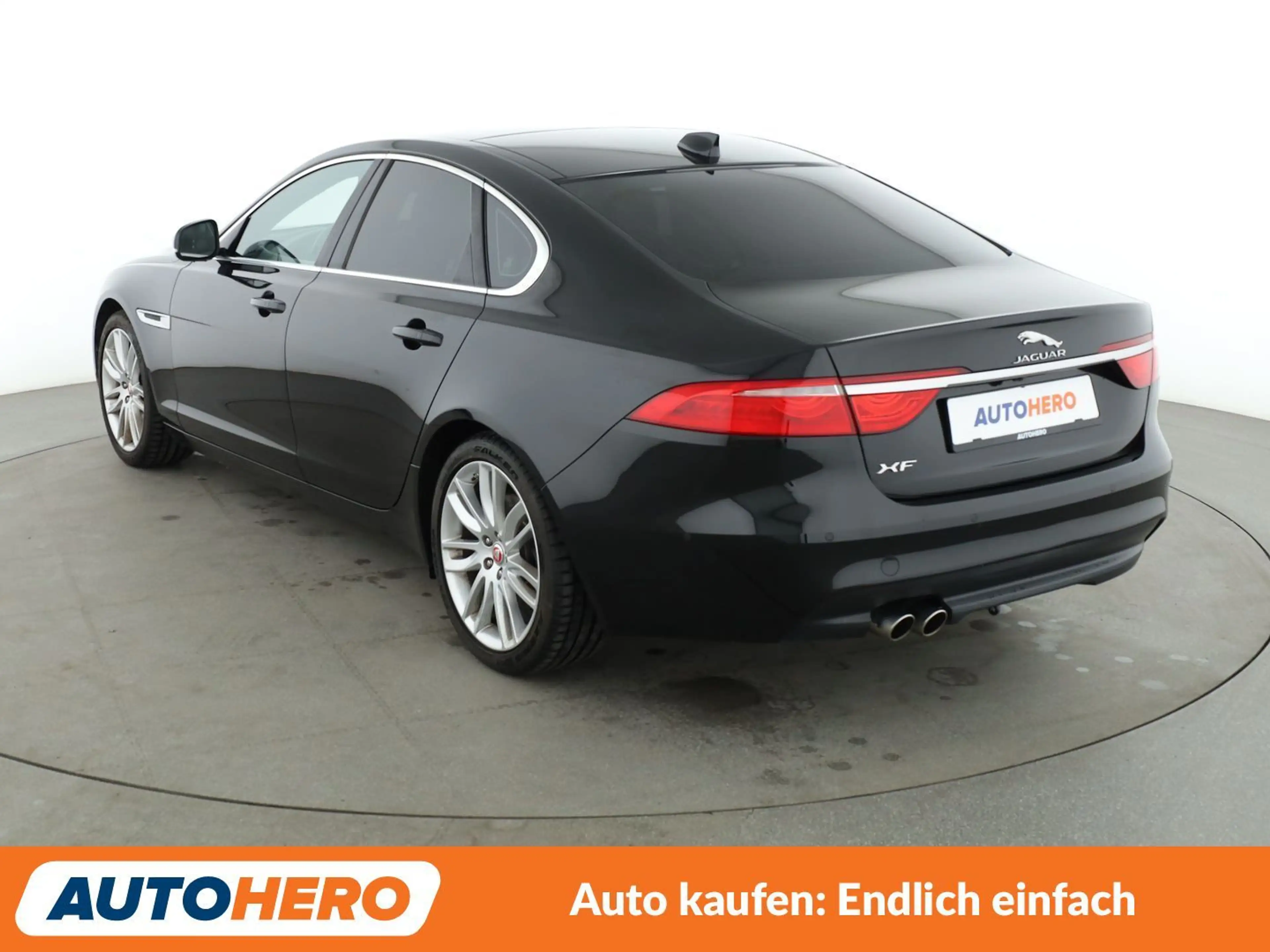 Jaguar XF 20d Prestige Aut.*NAVI*CAM*PDC*SHZ*XENON*ACC* — photo 4