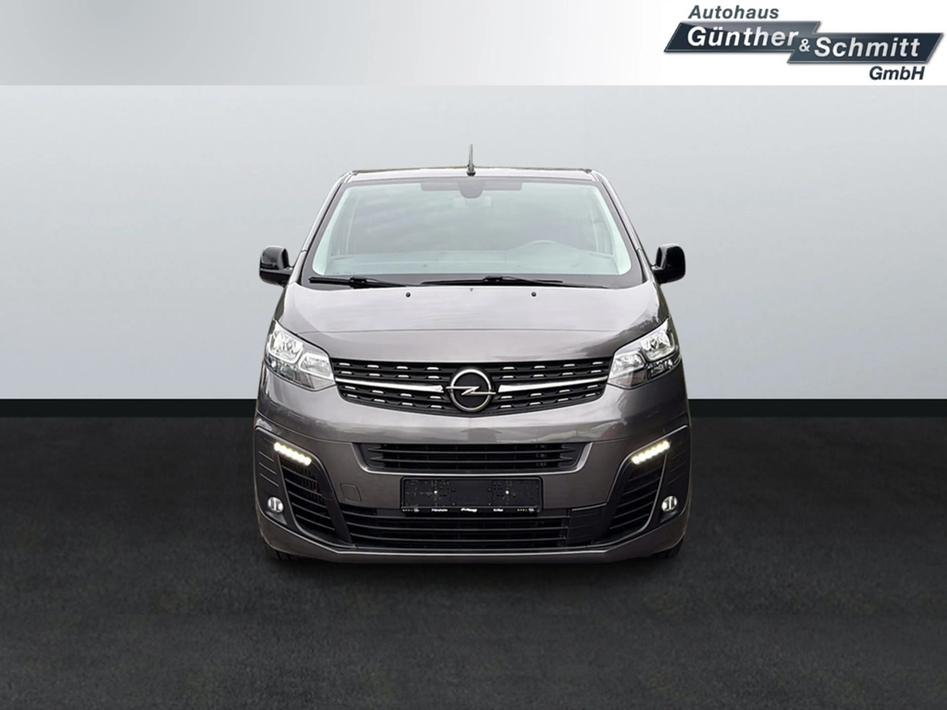 Opel Vivaro Kombi 2.0 L3 KLIMA PDC NAVI AHK — photo 3