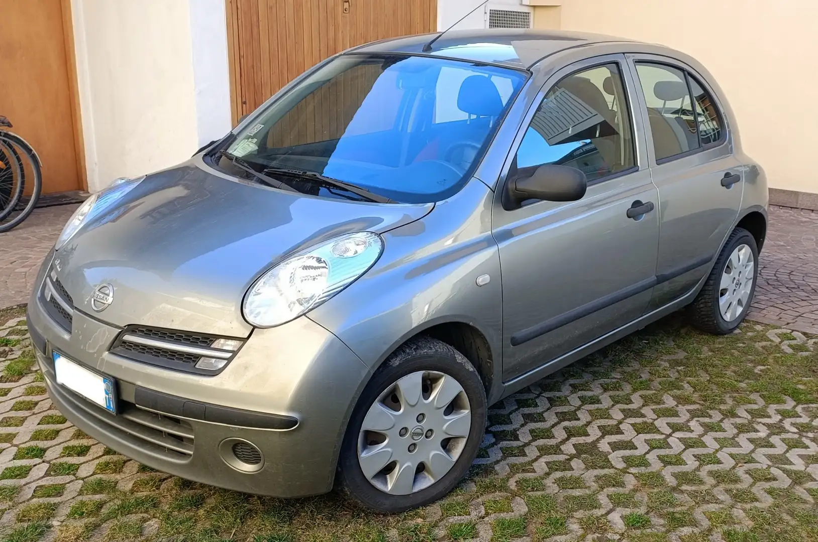 Nissan Micra 1.2 acenta sport Argento - 1