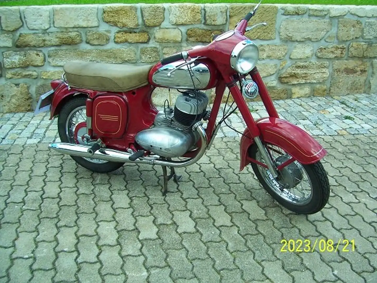 Jawa 350 Červená - 1