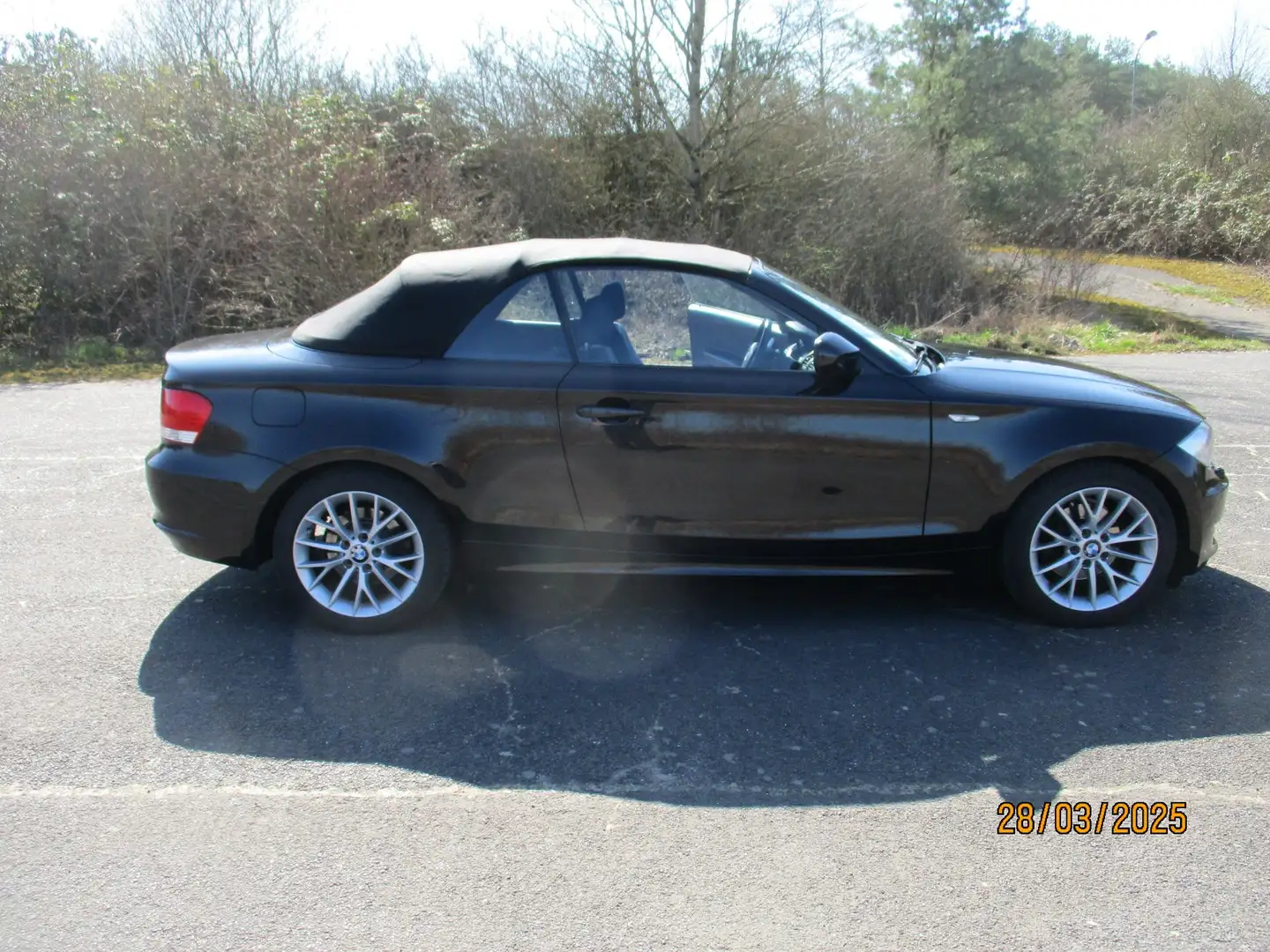BMW 120 120d Cabrio Schwarz - 2