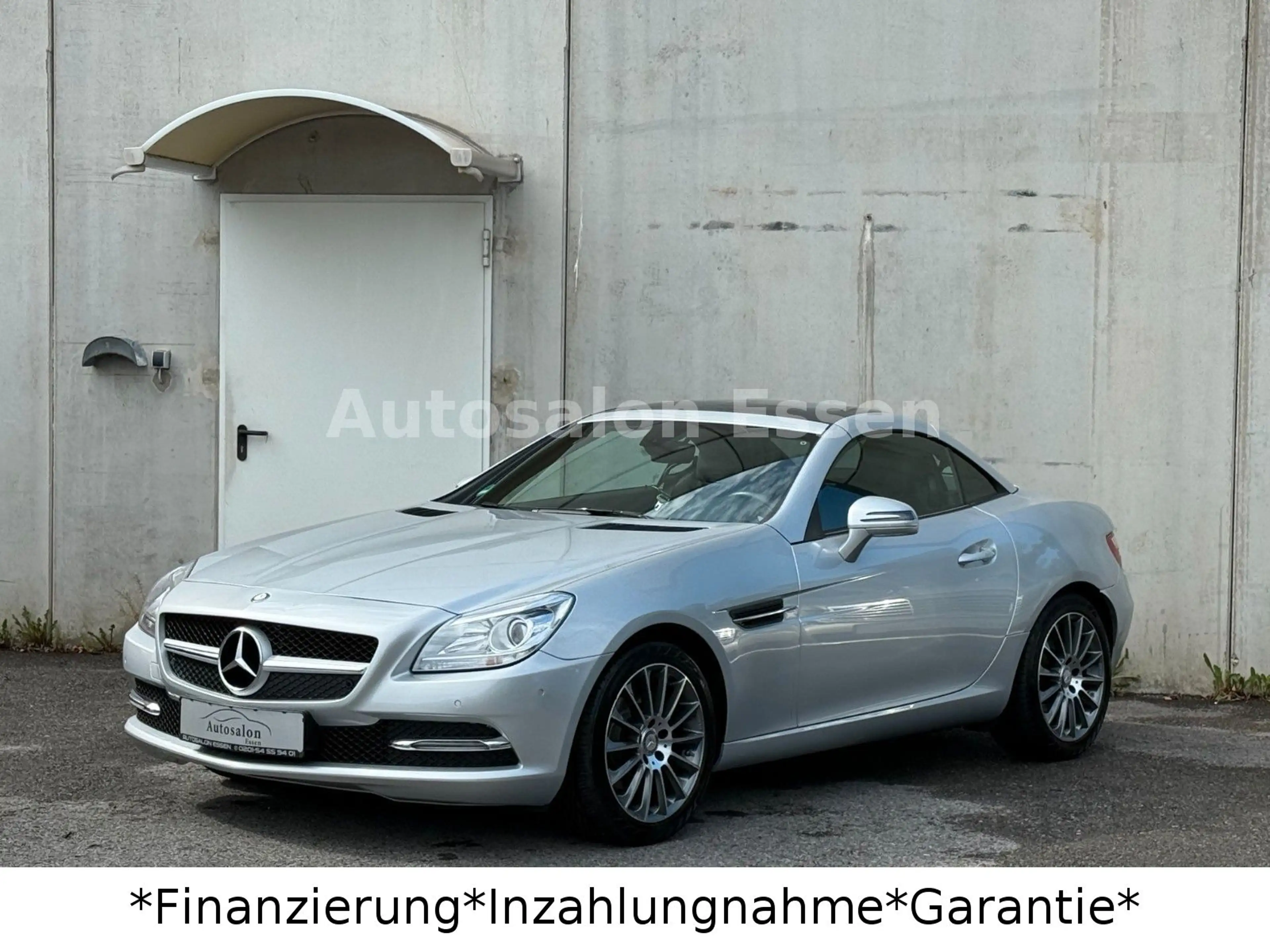 Mercedes-Benz SLK 200 *Panorama*Navi*Airscarf*Sitzheizung* — photo 5