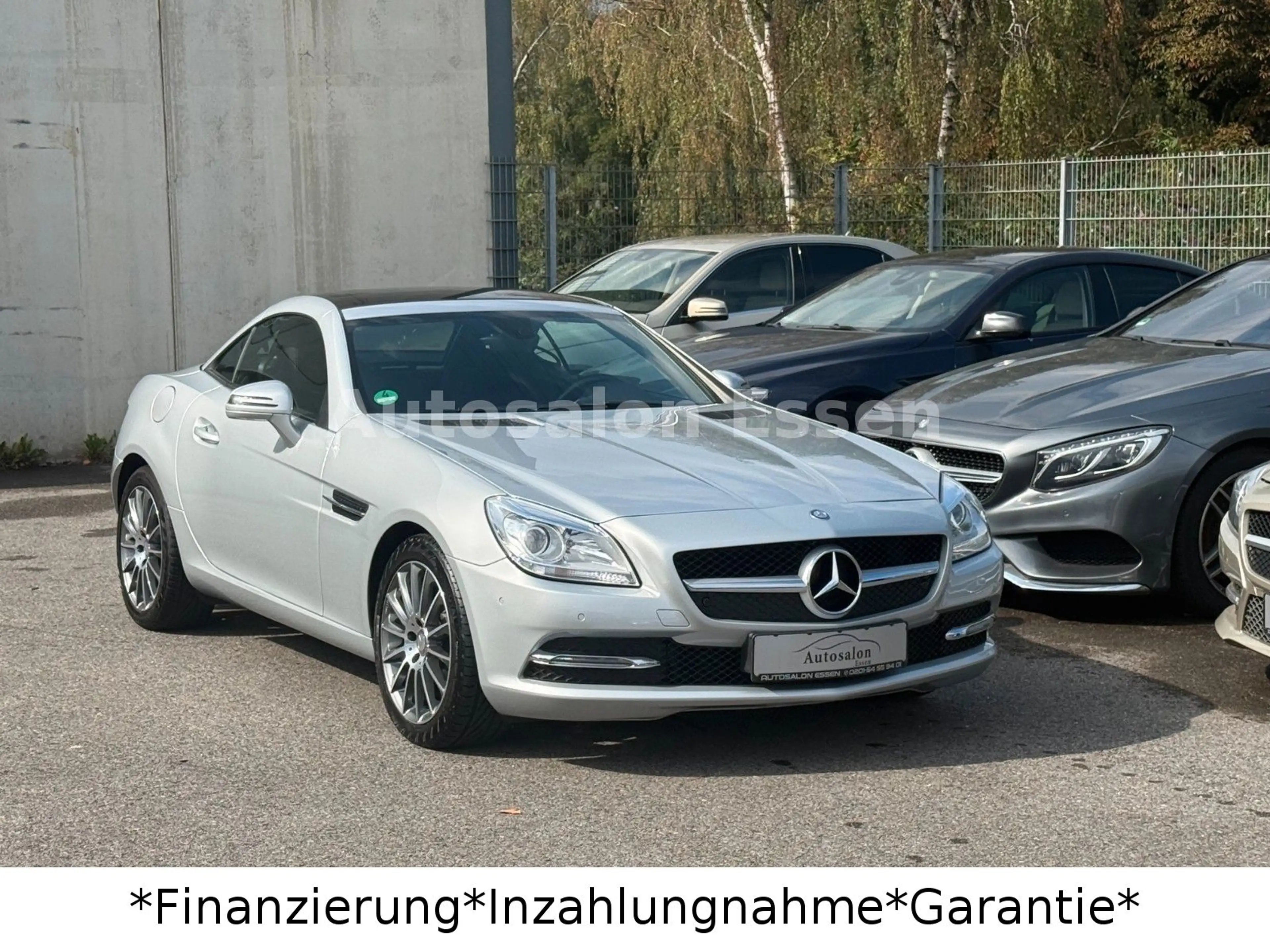Mercedes-Benz SLK 200 *Panorama*Navi*Airscarf*Sitzheizung* — photo 13