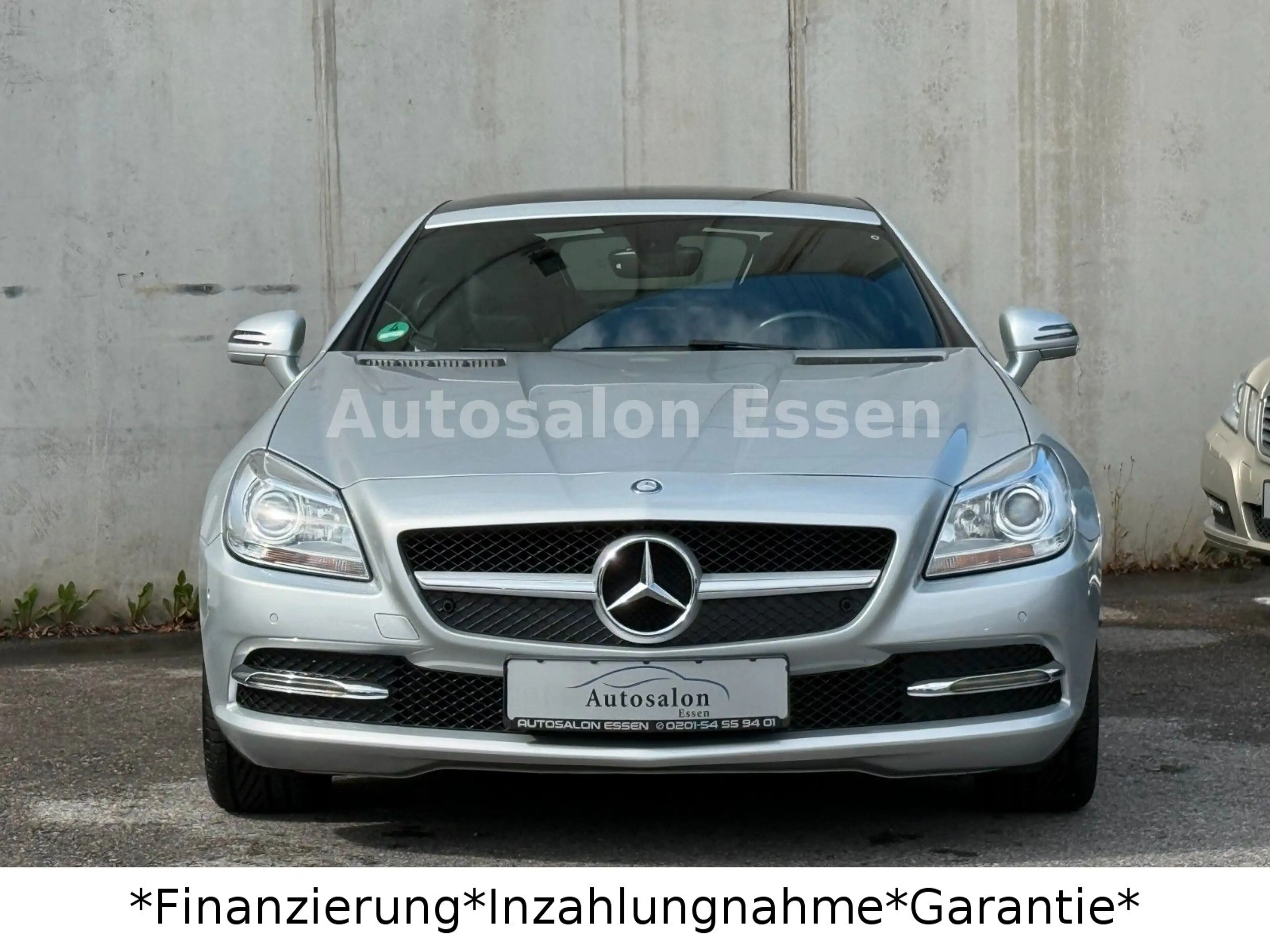 Mercedes-Benz SLK 200 *Panorama*Navi*Airscarf*Sitzheizung* — photo 3