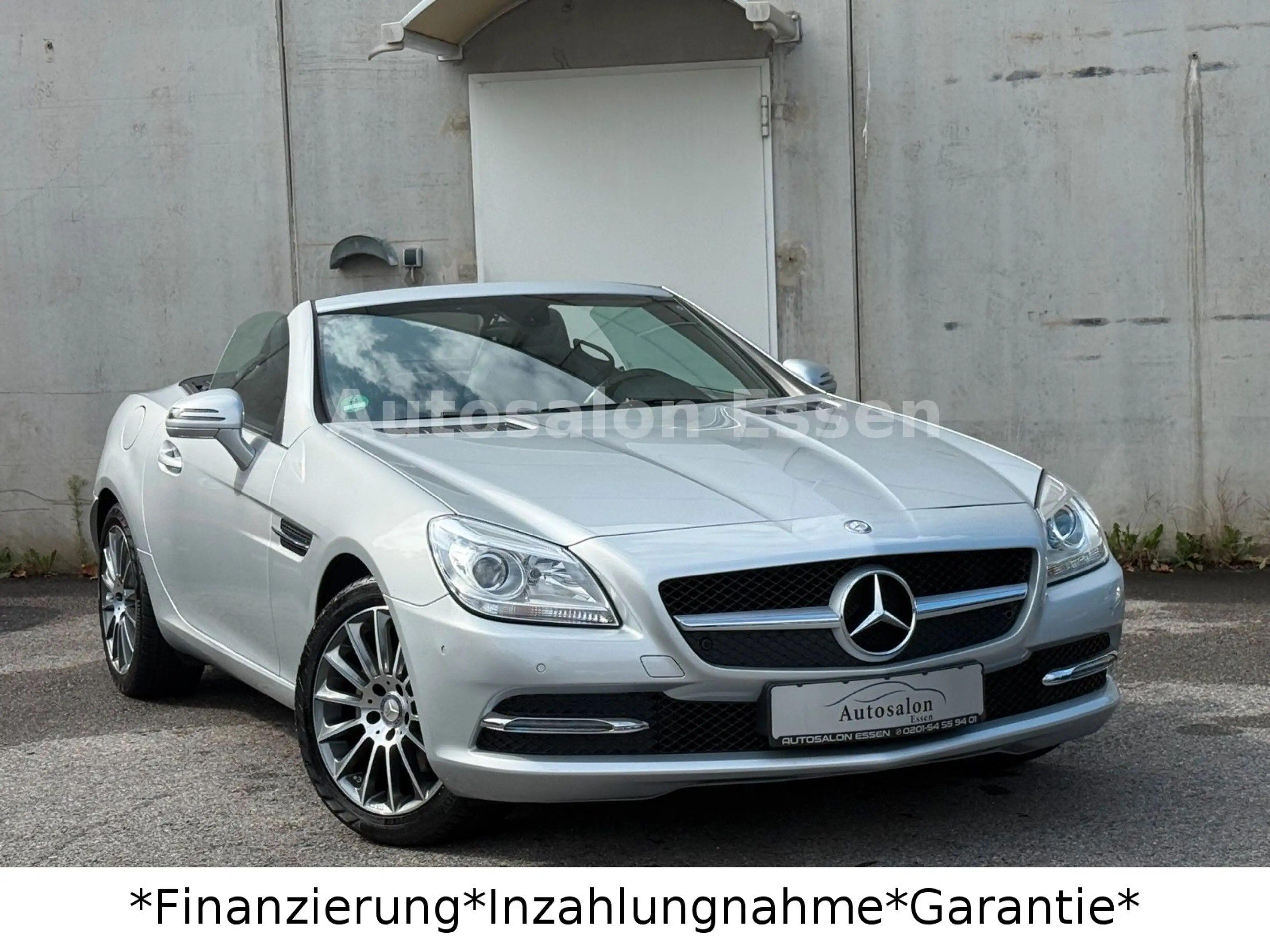Mercedes-Benz SLK 200 *Panorama*Navi*Airscarf*Sitzheizung* — photo 2