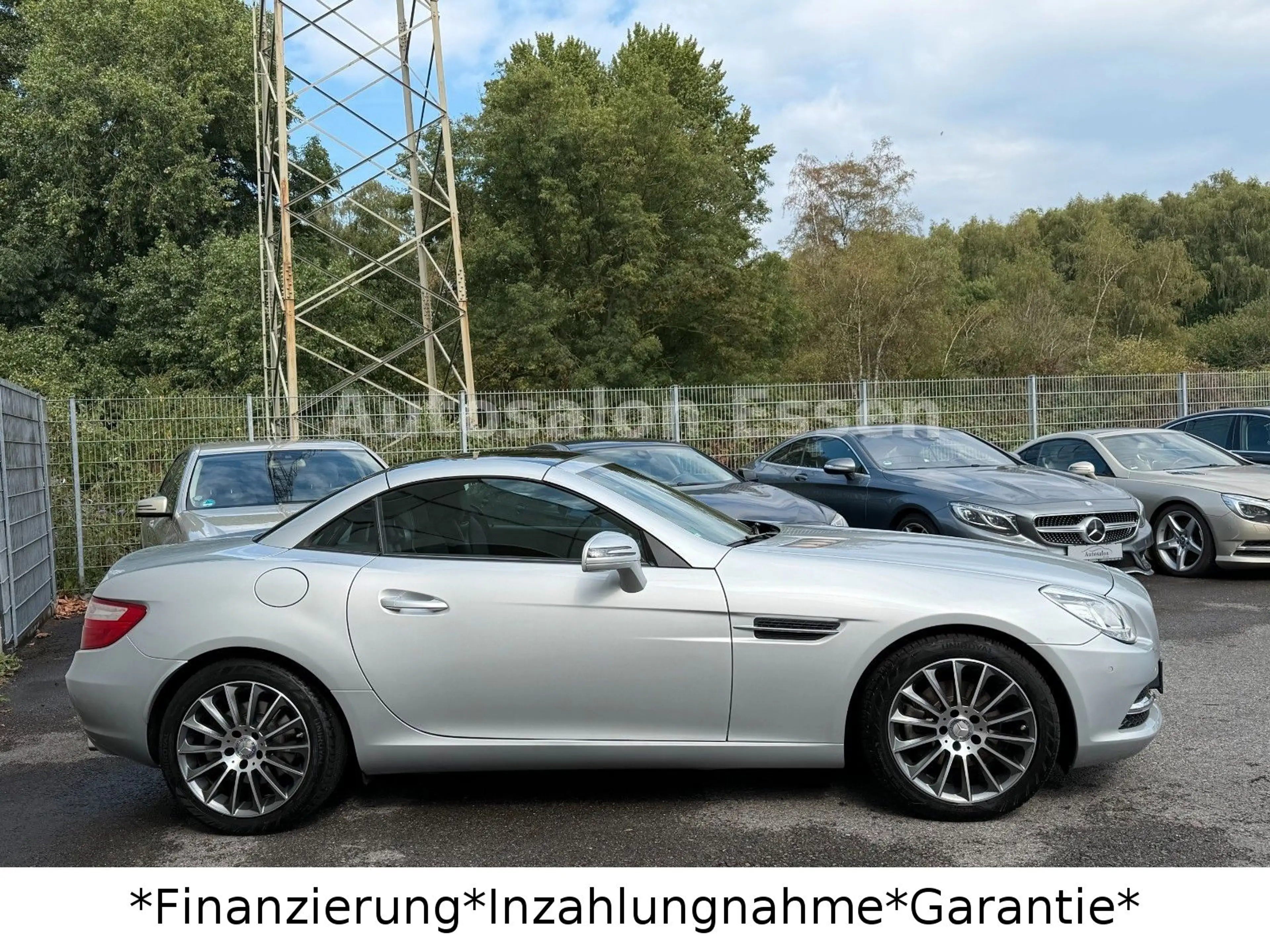 Mercedes-Benz SLK 200 *Panorama*Navi*Airscarf*Sitzheizung* — photo 8
