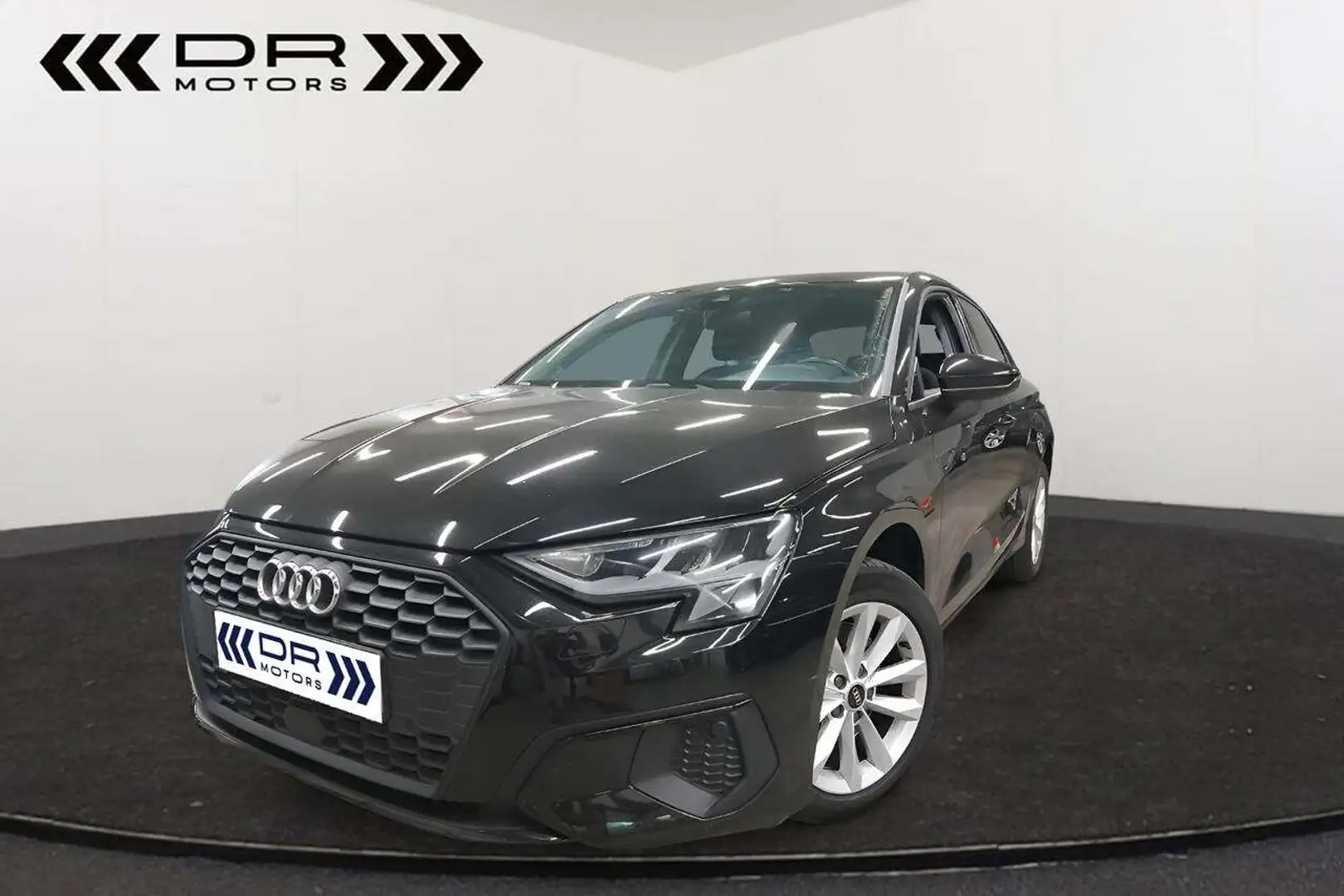 Audi A3 30TFSi S-TRONIC SPORTBACK BUSINESS EDITION - LE... Negro - 1