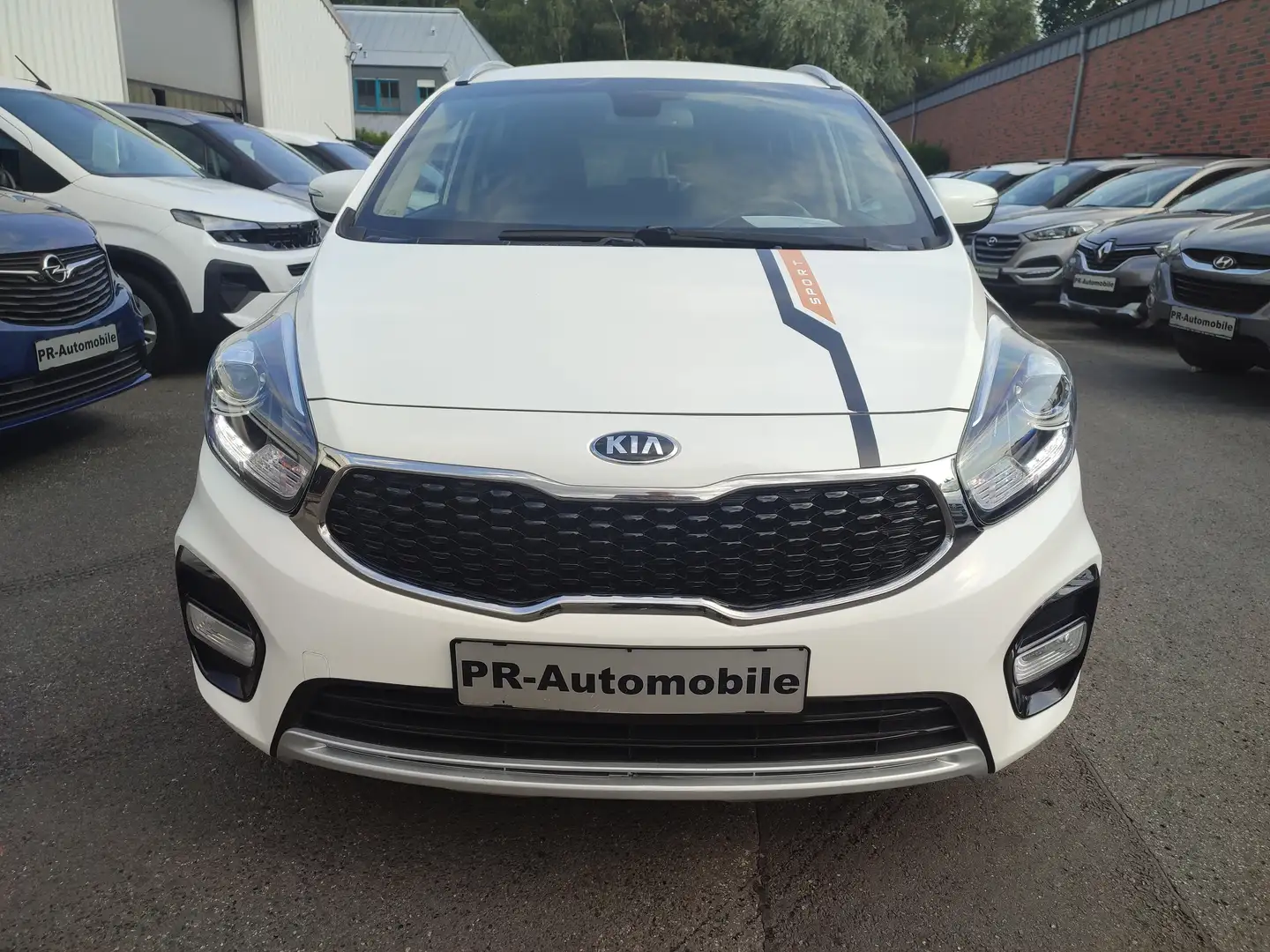 Kia Carens 1.6 GDI Klimaaut/Navi/PDC+Cam/Motor 0 KM Weiß - 2
