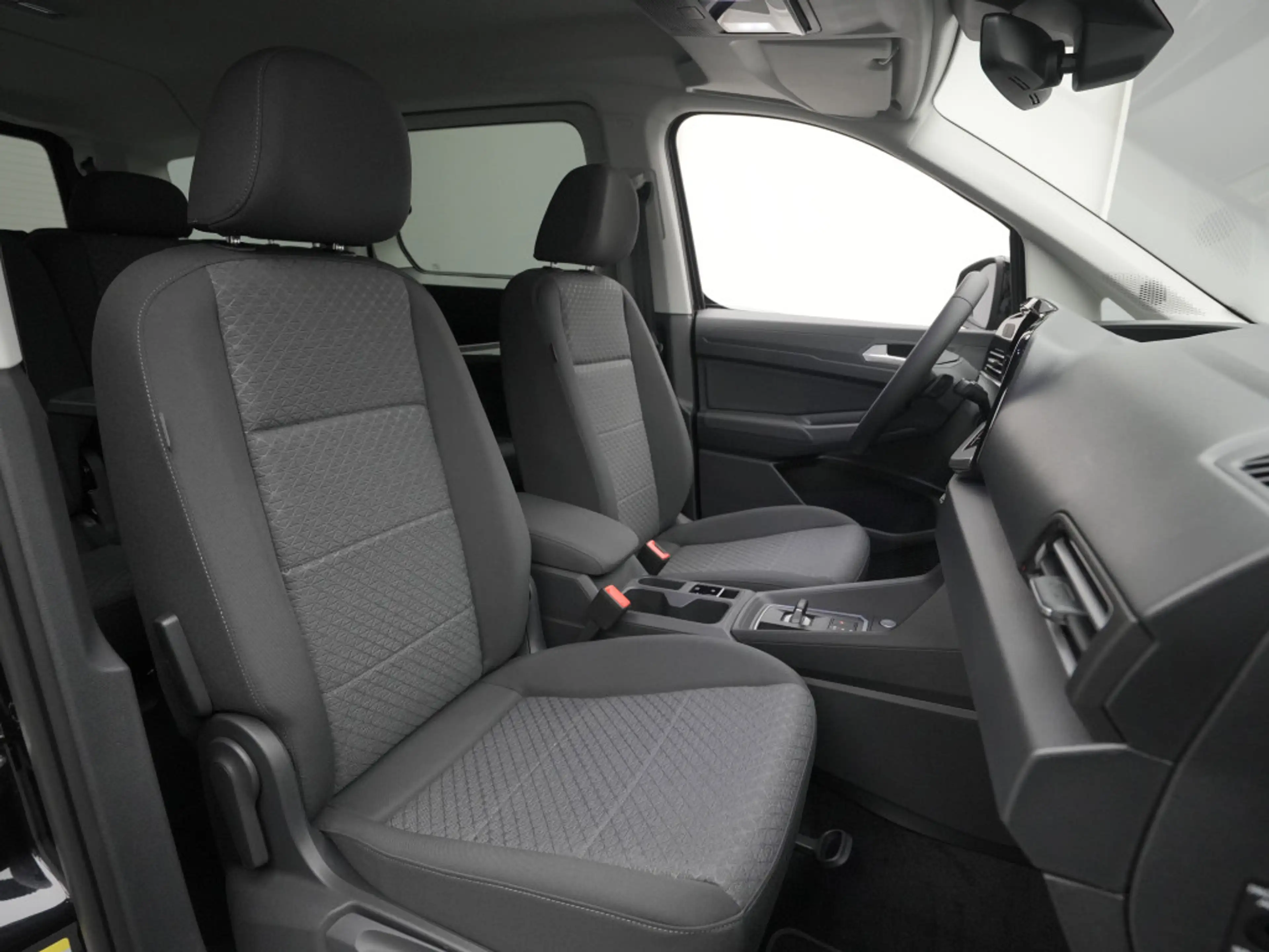 Ford Tourneo Grand Connect Titanium 122PS Aut. — photo 13