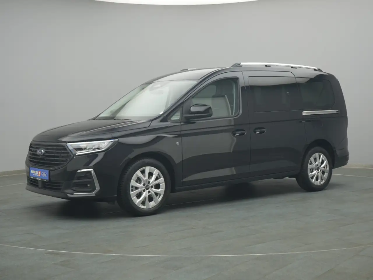 Ford Tourneo 2026 — фото 15