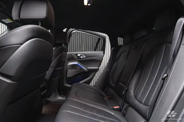 BMW X6 view 14