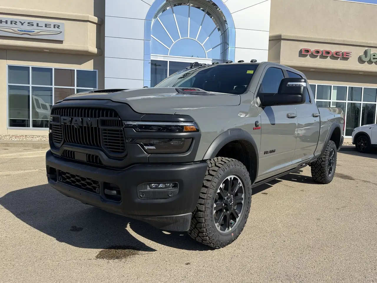 RAM 2500 снимка RAM 2500
