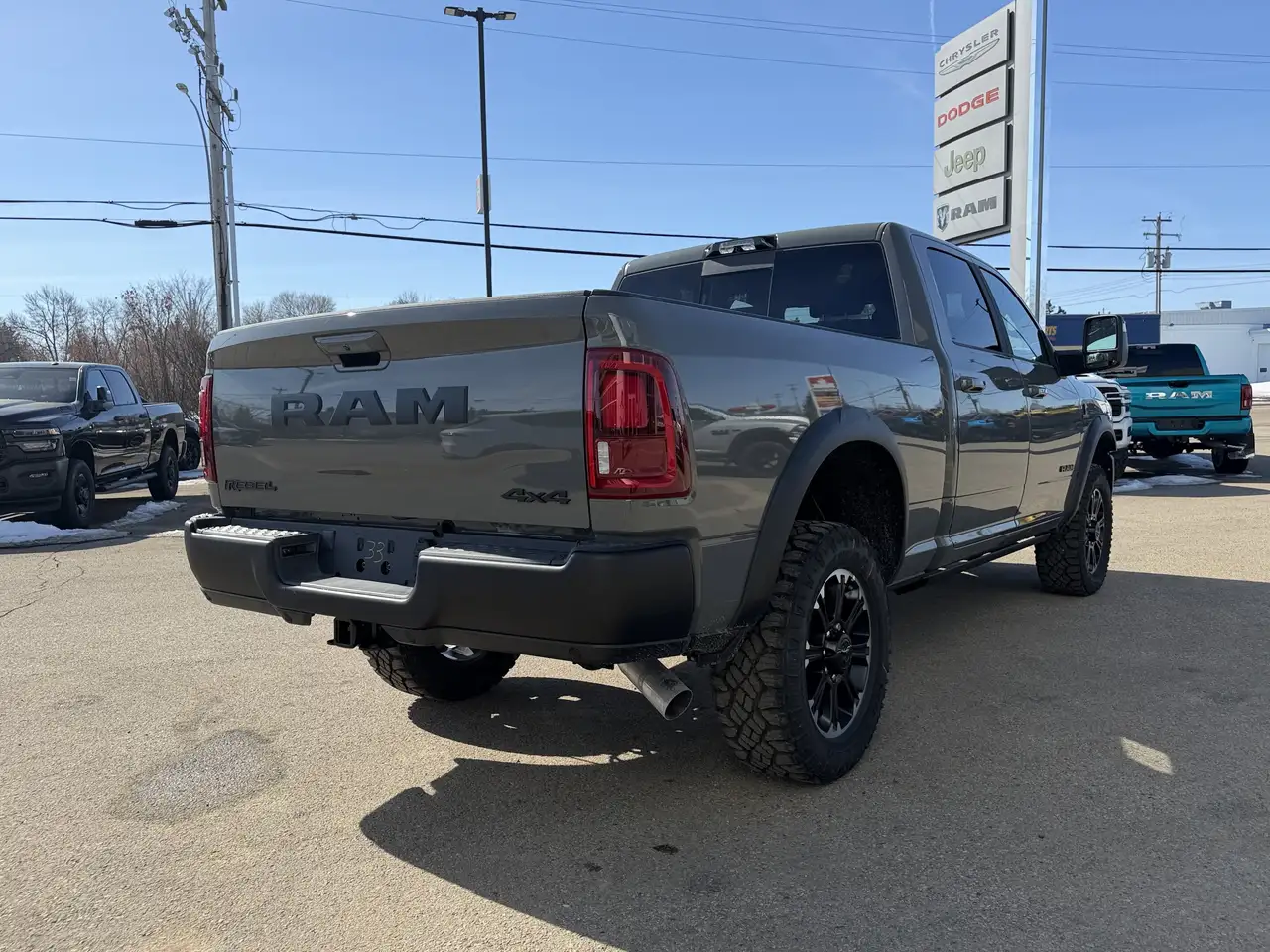 RAM 2500 снимка RAM 2500