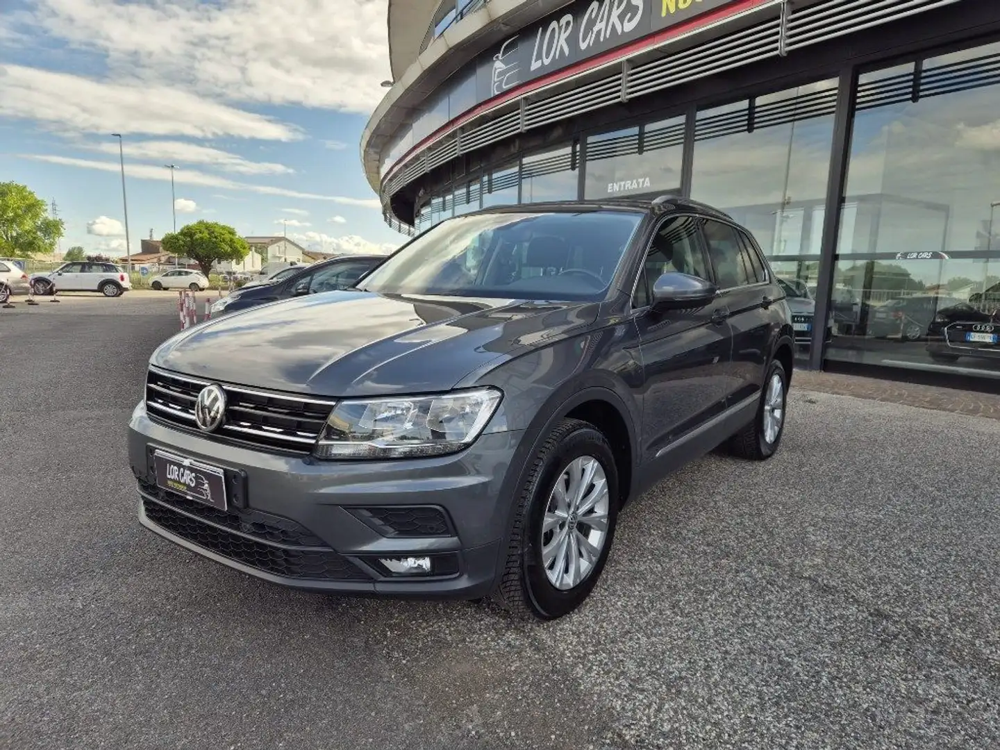 Volkswagen Tiguan 2.0 TDI SCR DSG 4MOTION Advanced BMT Gris - 1