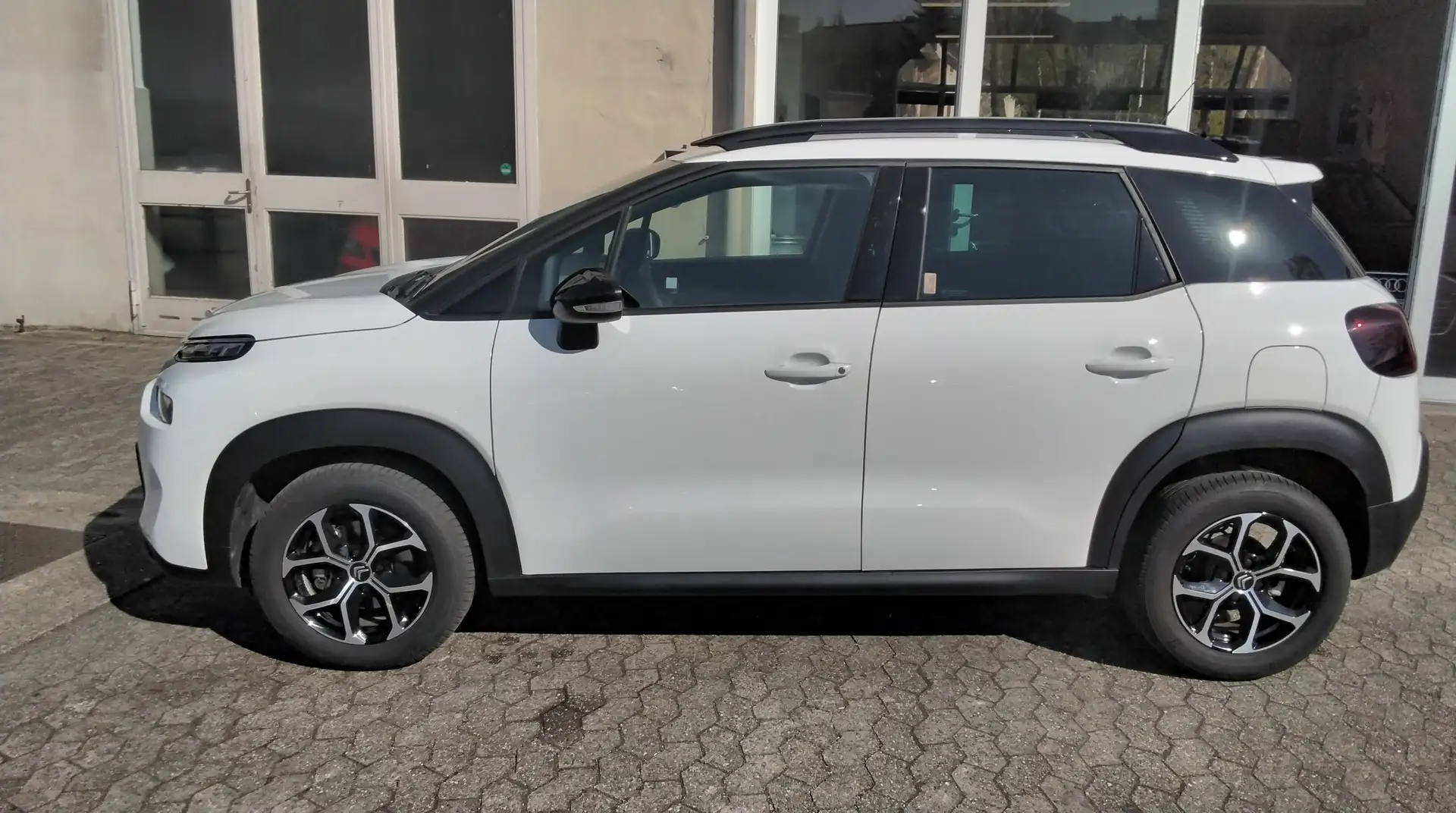 Citroen C3 Aircross 1.2 AUTOMATIK LED TEMPOMAT SHZ - 2