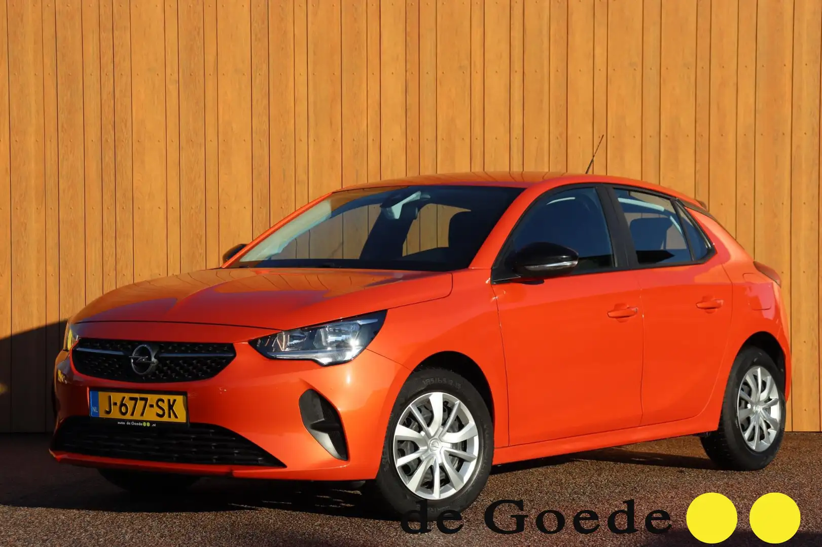 Opel Corsa 1.2 Edition org.NL Apple carplay, Android auto Oranje - 1