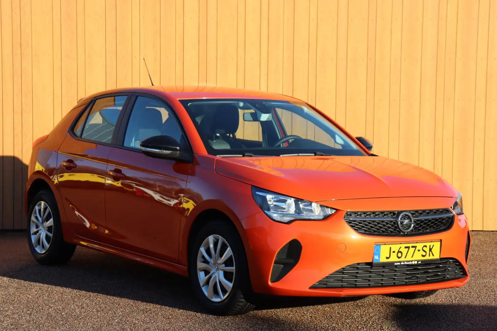 Opel Corsa 1.2 Edition org.NL Apple carplay, Android auto Oranje - 2