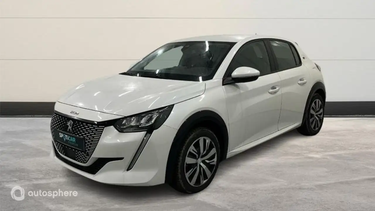 Peugeot 208 e- 136ch Active
