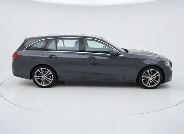 Mercedes-Benz C-Class view 7
