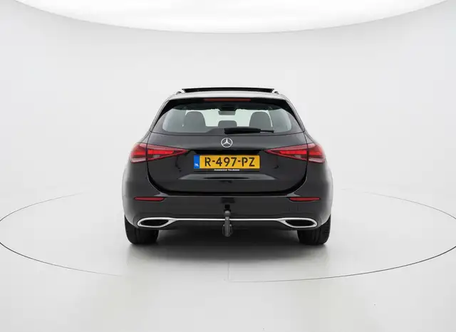 Mercedes-Benz C-Class view 6