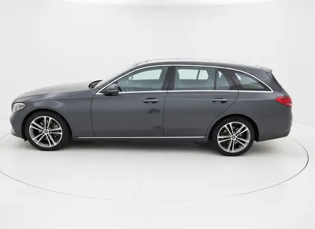 Mercedes-Benz C-Class view 8