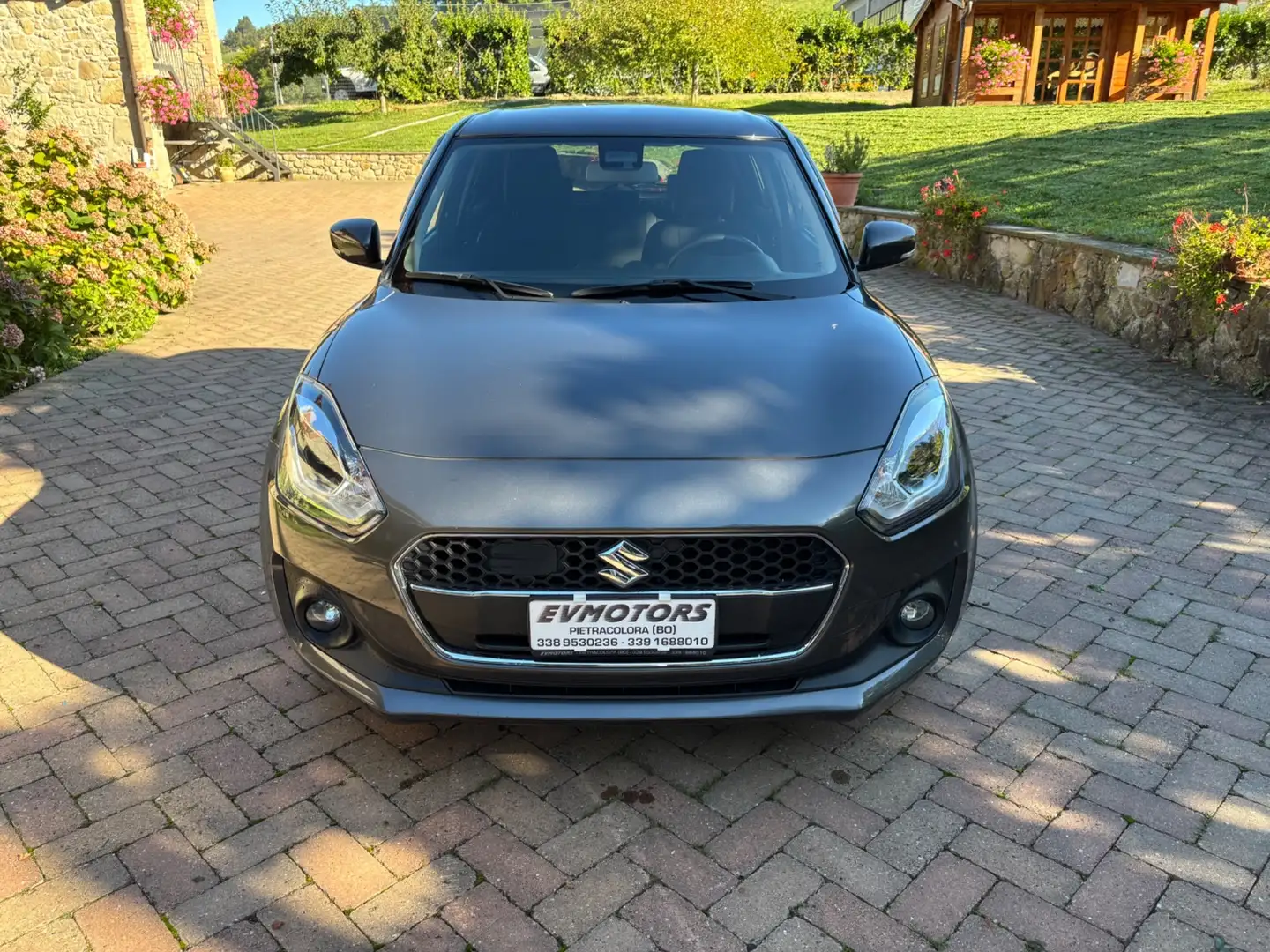 Suzuki Swift Swift 1.2 Hybrid 4WD AllGrip Top Grigio - 1