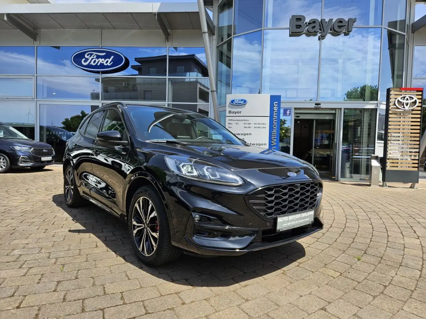 Ford Kuga 2.5 Duratec PHEV ST-LINE X Schwarz - 1