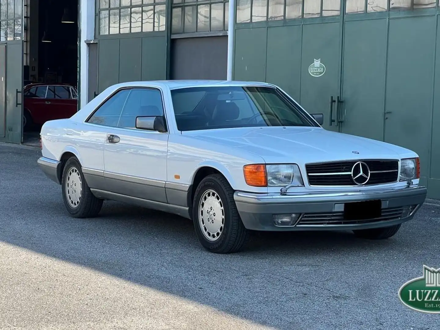 Mercedes-Benz 560 SEC coupe Alb - 1