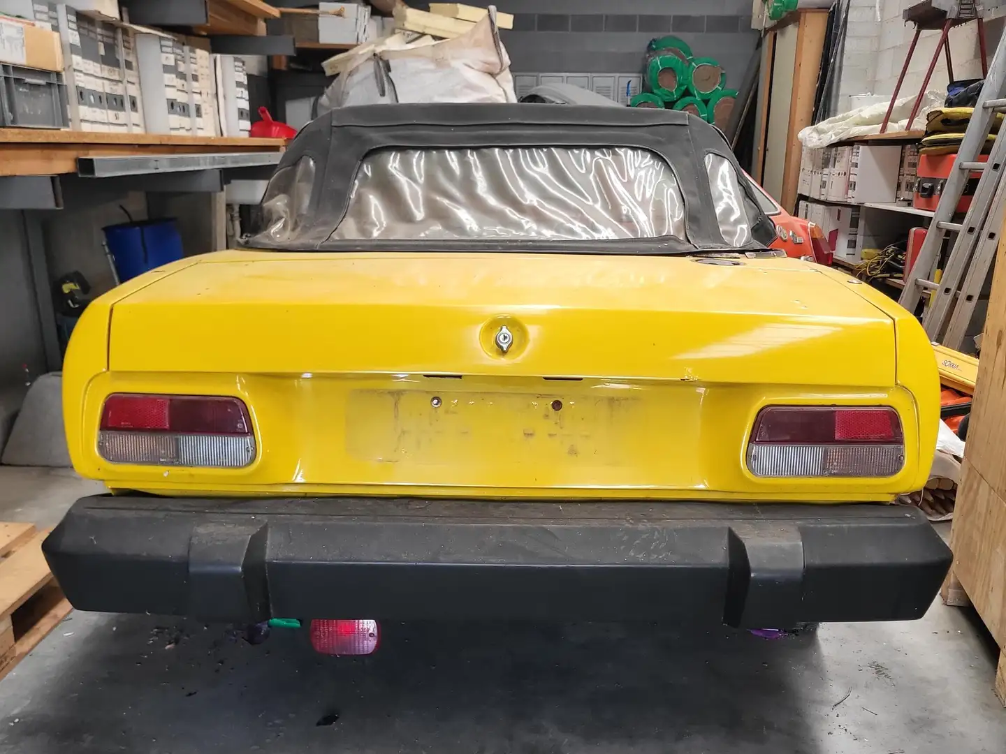 Triumph TR7 Gelb - 2