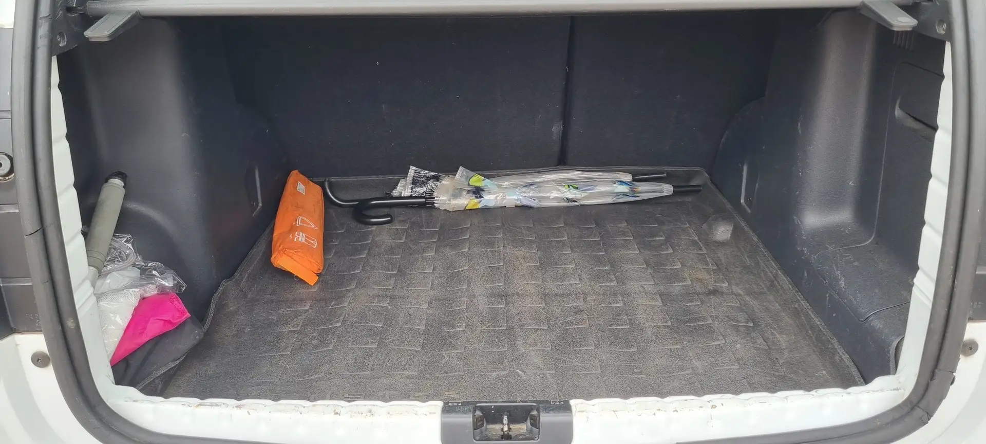 Dacia Duster Duster dCi 110 FAP 4x2 Delsey Wit - 2