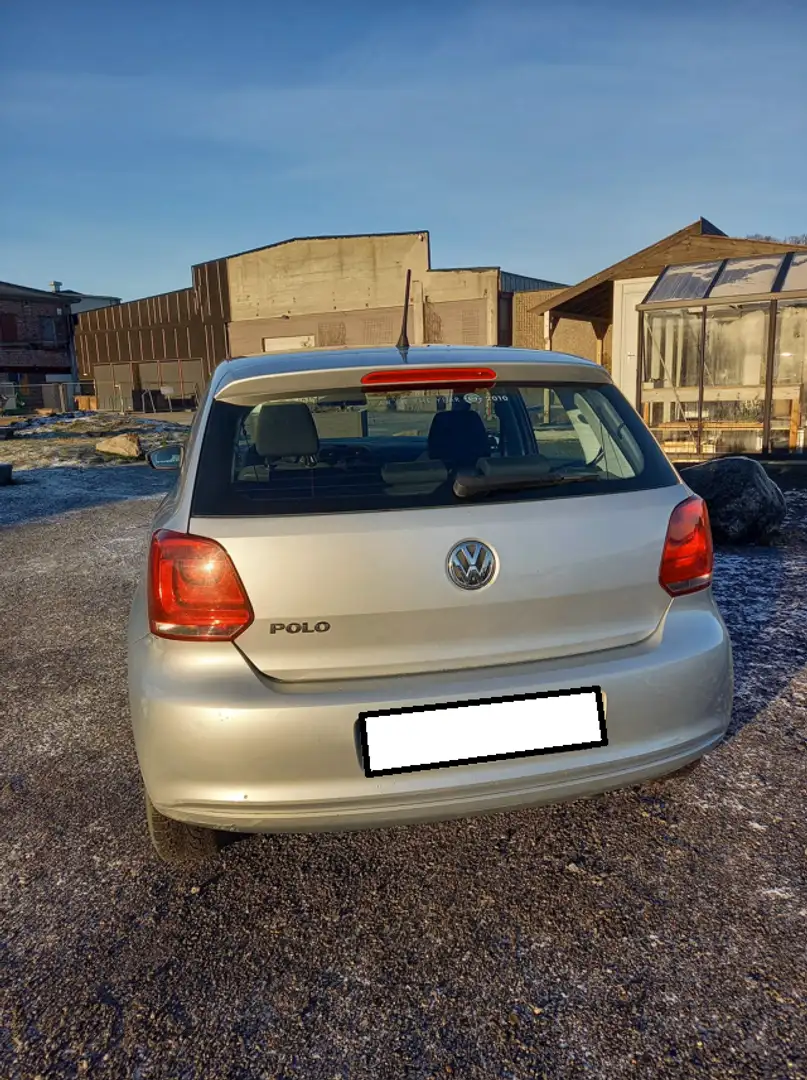 Volkswagen Polo 1.2L 70 ch Argent - 2