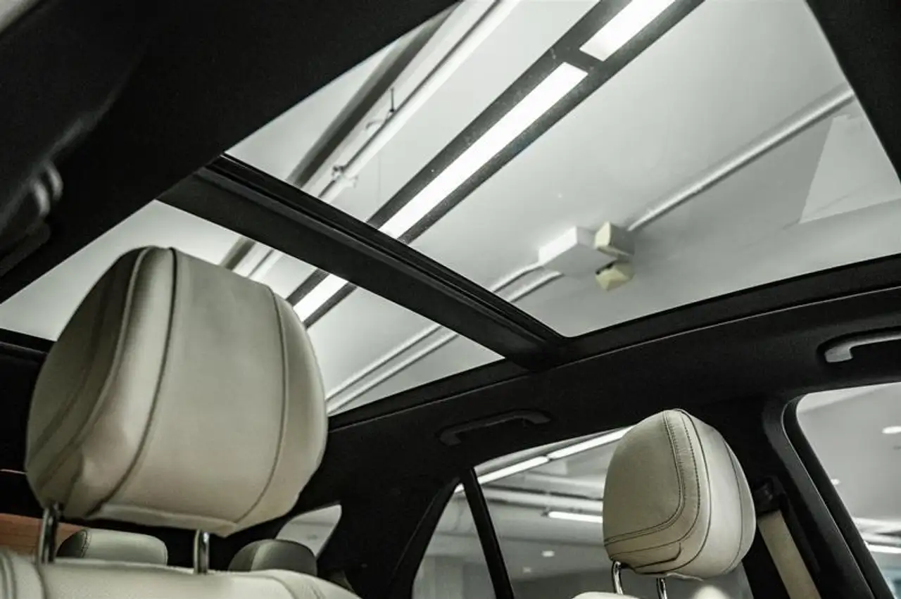 Mercedes-Benz GLE снимка Mercedes-Benz GLE