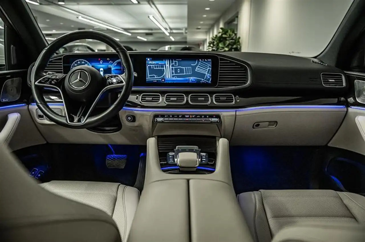 Mercedes-Benz GLE снимка Mercedes-Benz GLE