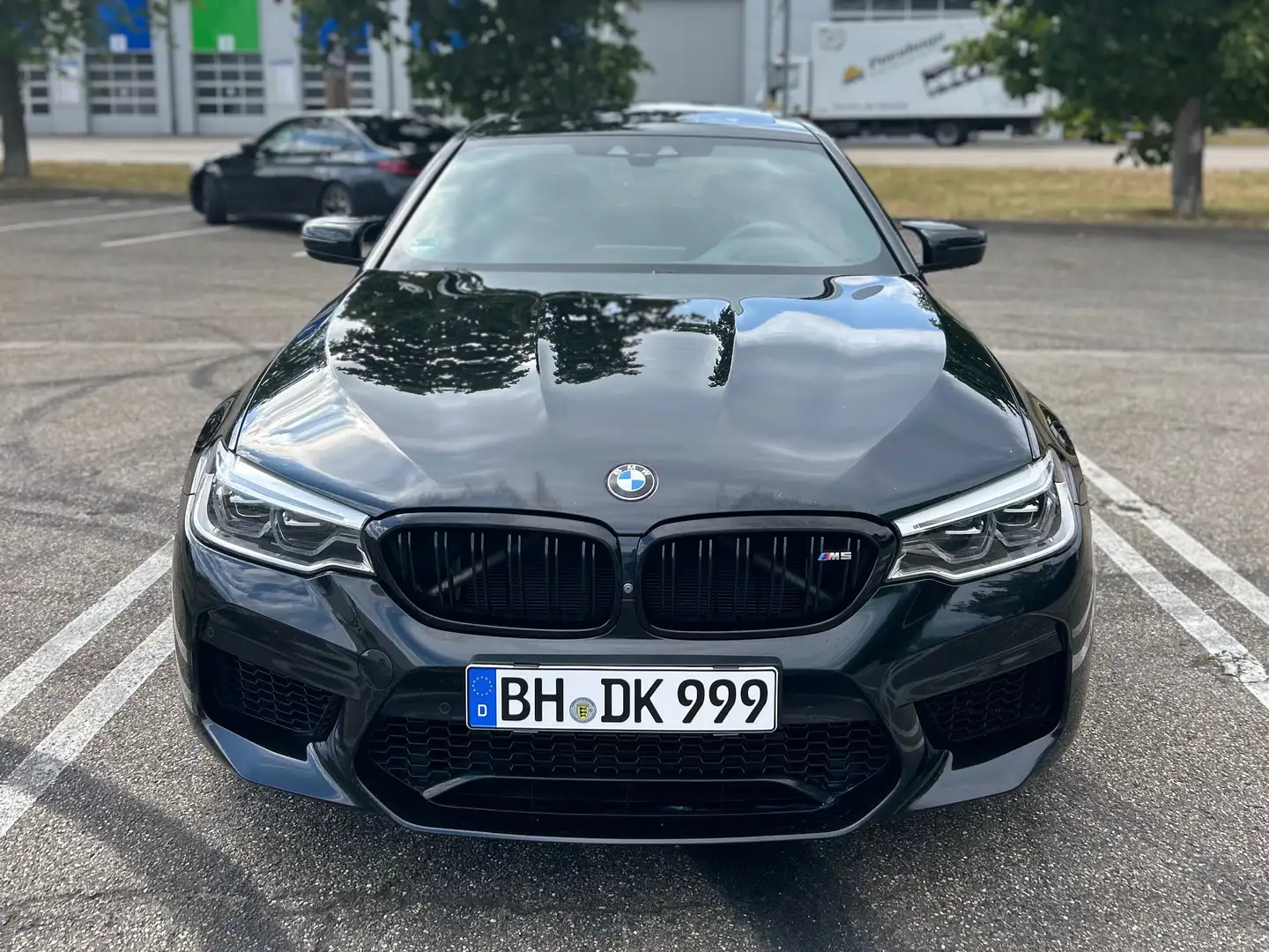 BMW M5 5er Schwarz - 2
