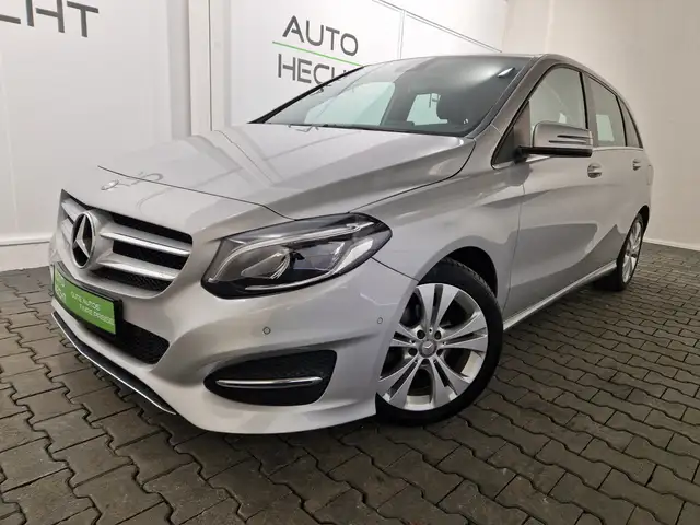 Mercedes-Benz B 180 d 7G Urban, LED, Navi, SHZ, PTS, Klima