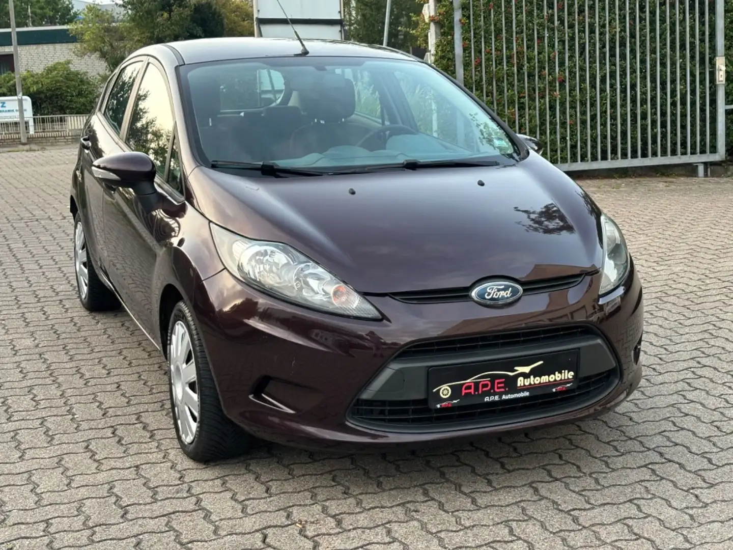 Ford Fiesta Trend 1.25 Klima TÜV NEU Braun - 1