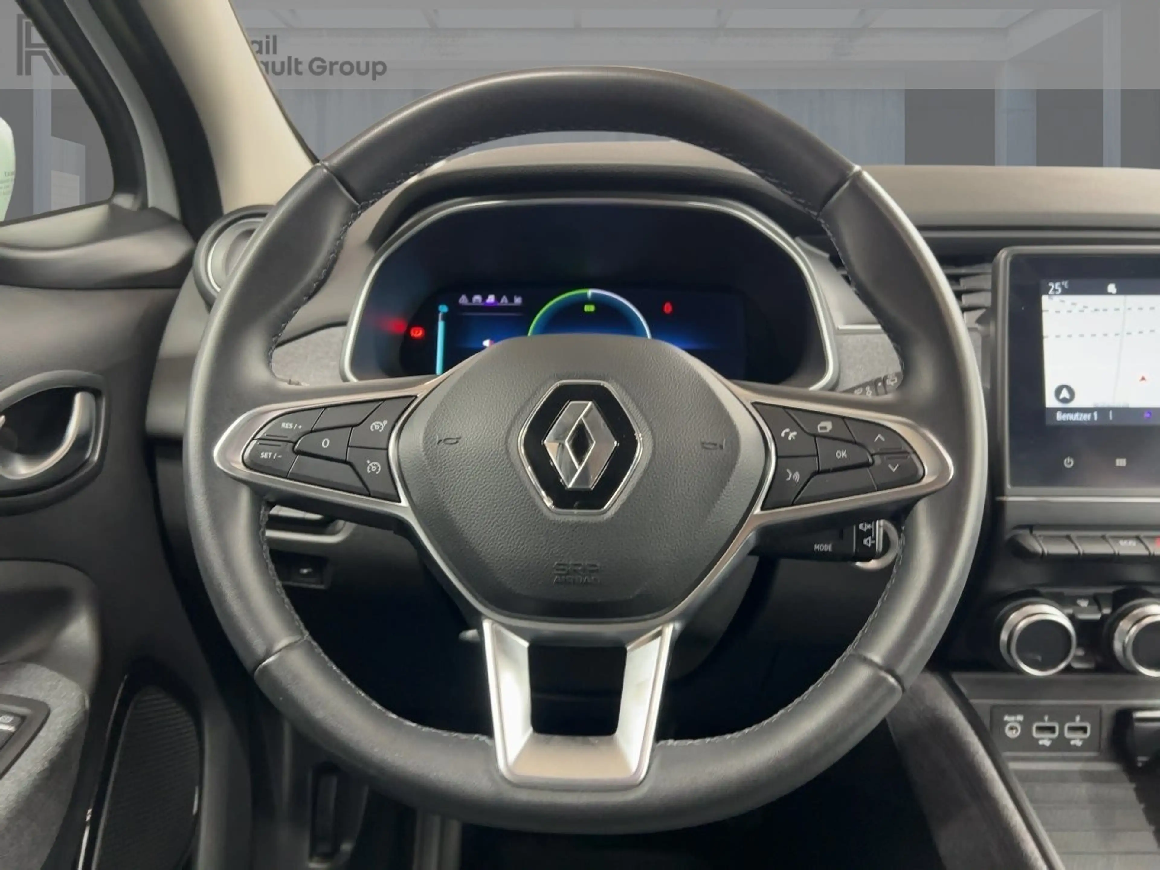 Renault ZOE EXPERIENCE R110 50kWh NAVIGATION — photo 11
