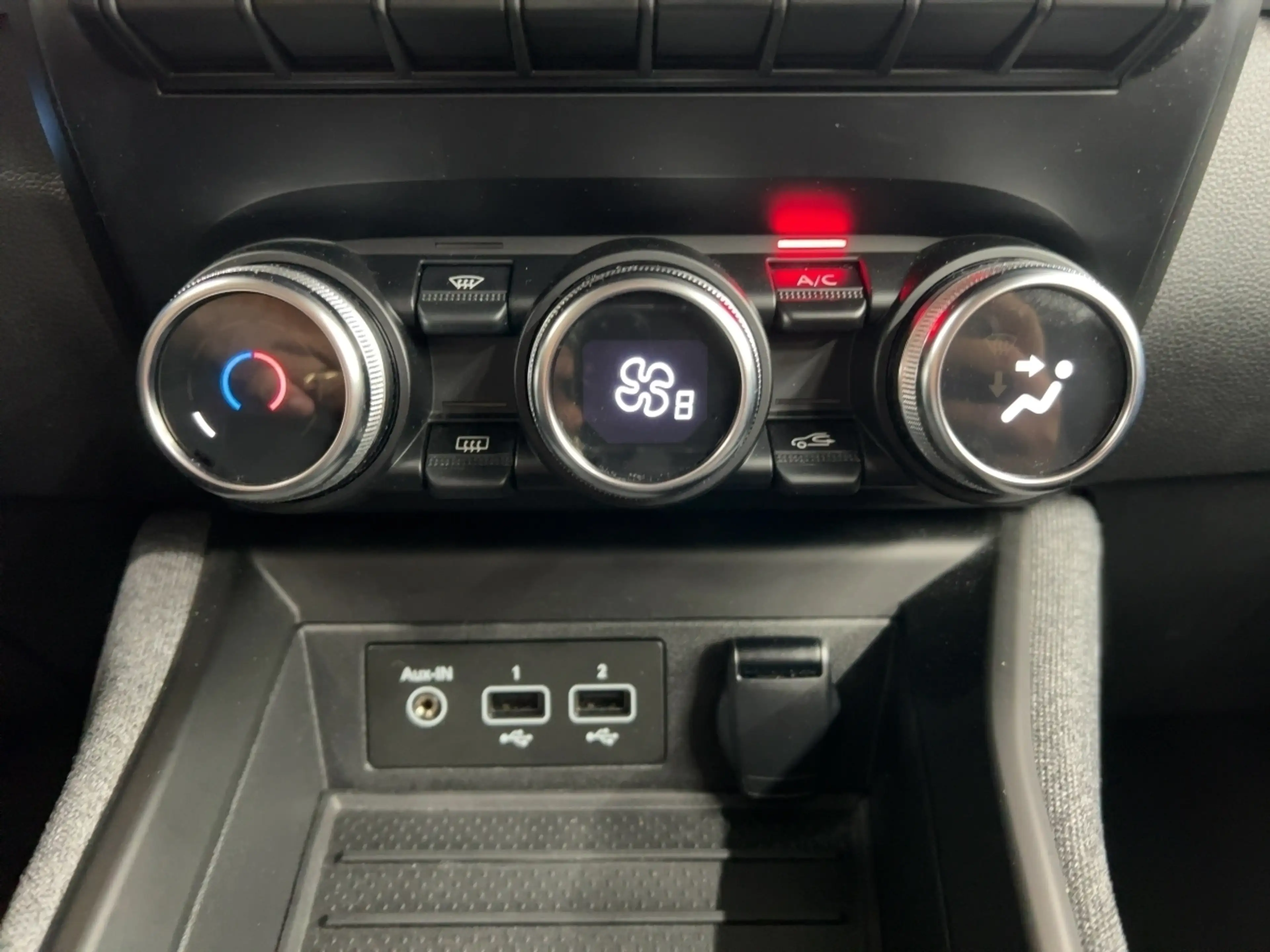 Renault ZOE EXPERIENCE R110 50kWh NAVIGATION — photo 15