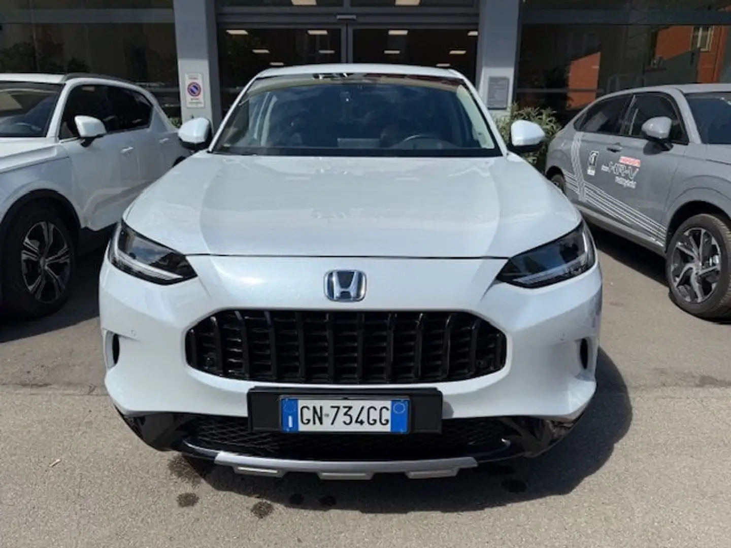Honda ZR-V 2.0 Hev eCVT Advance 𝗔𝗭𝗜𝗘𝗡𝗗𝗔𝗟𝗘 Szary - 2