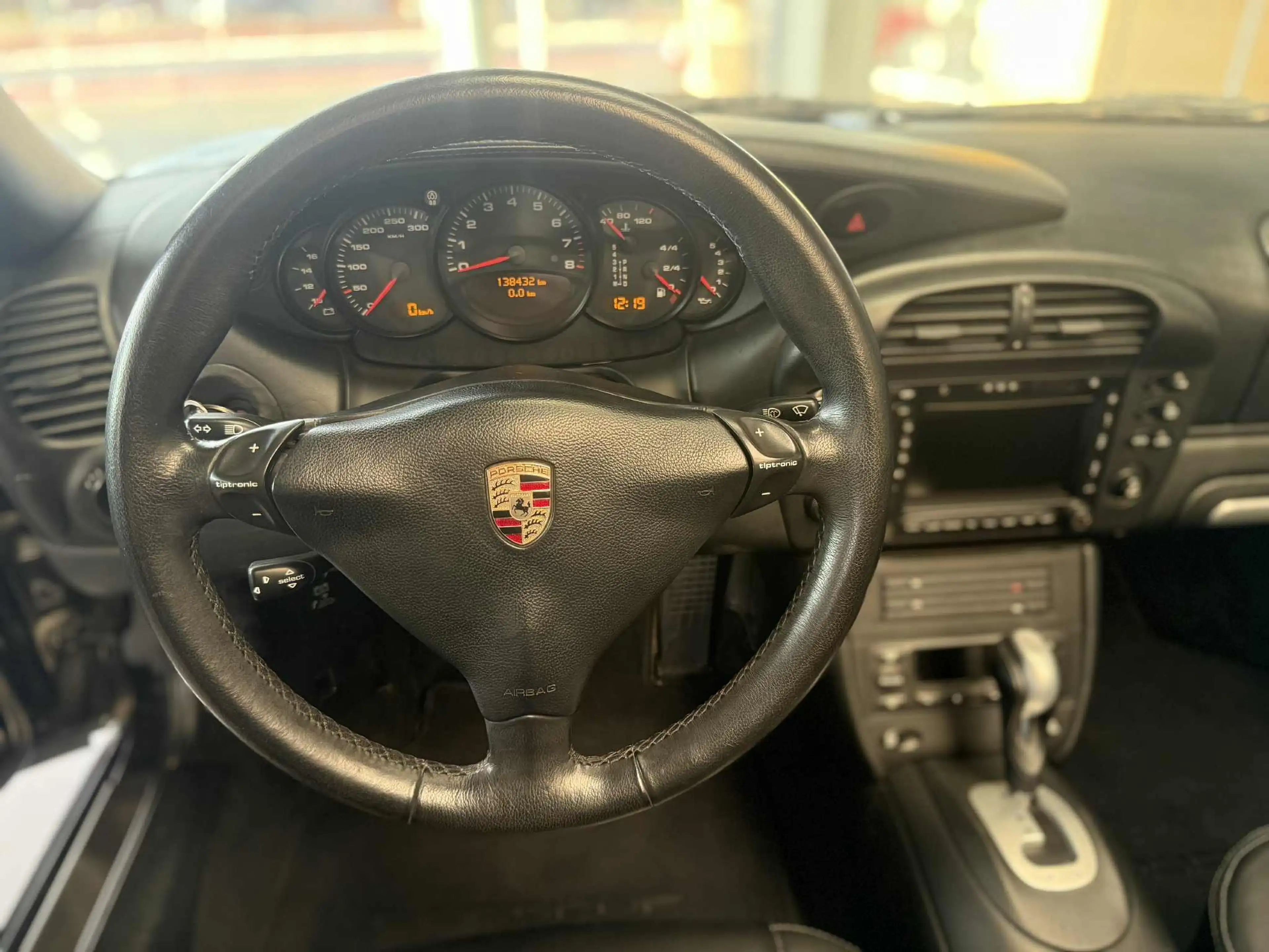 Porsche 996 carrera 4s — photo 11