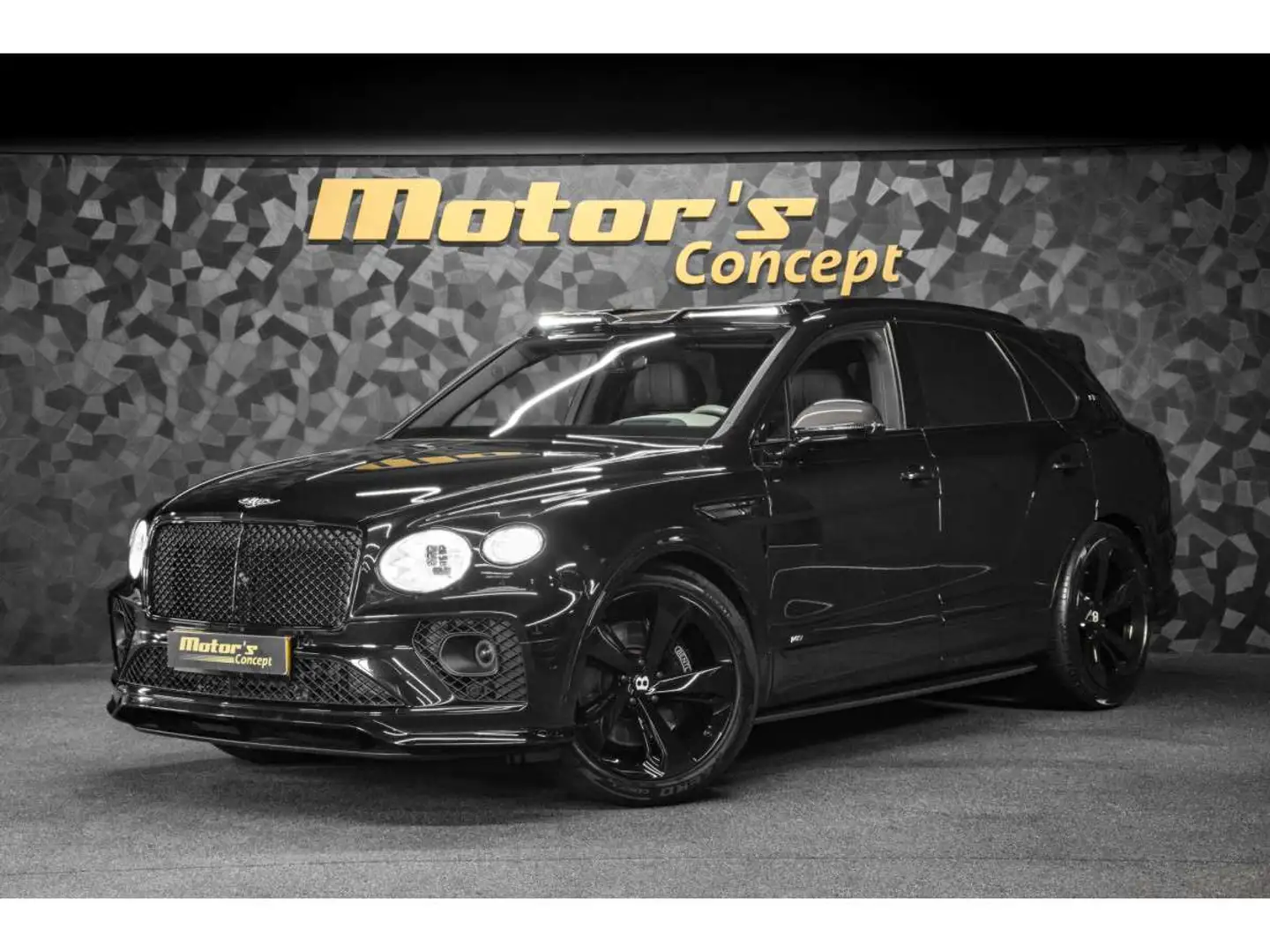 Bentley Bentayga FIRST EDITION V8 - STARTECH Zwart - 1