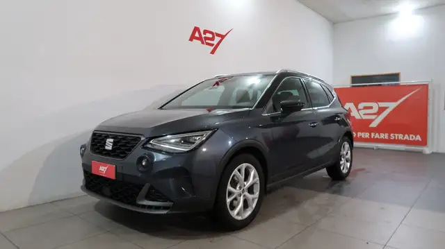 Seat Arona view 8