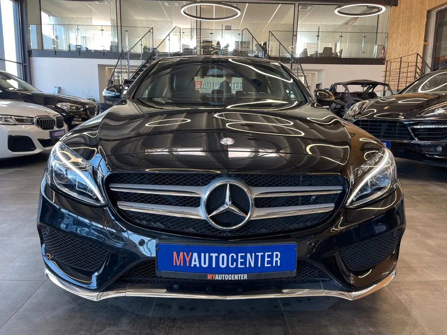 Mercedes-Benz C 200 CGI *LED*NAVI*PDC*LEDER*AMG* Black - 2