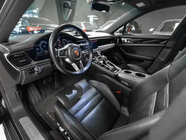Porsche Panamera view 7