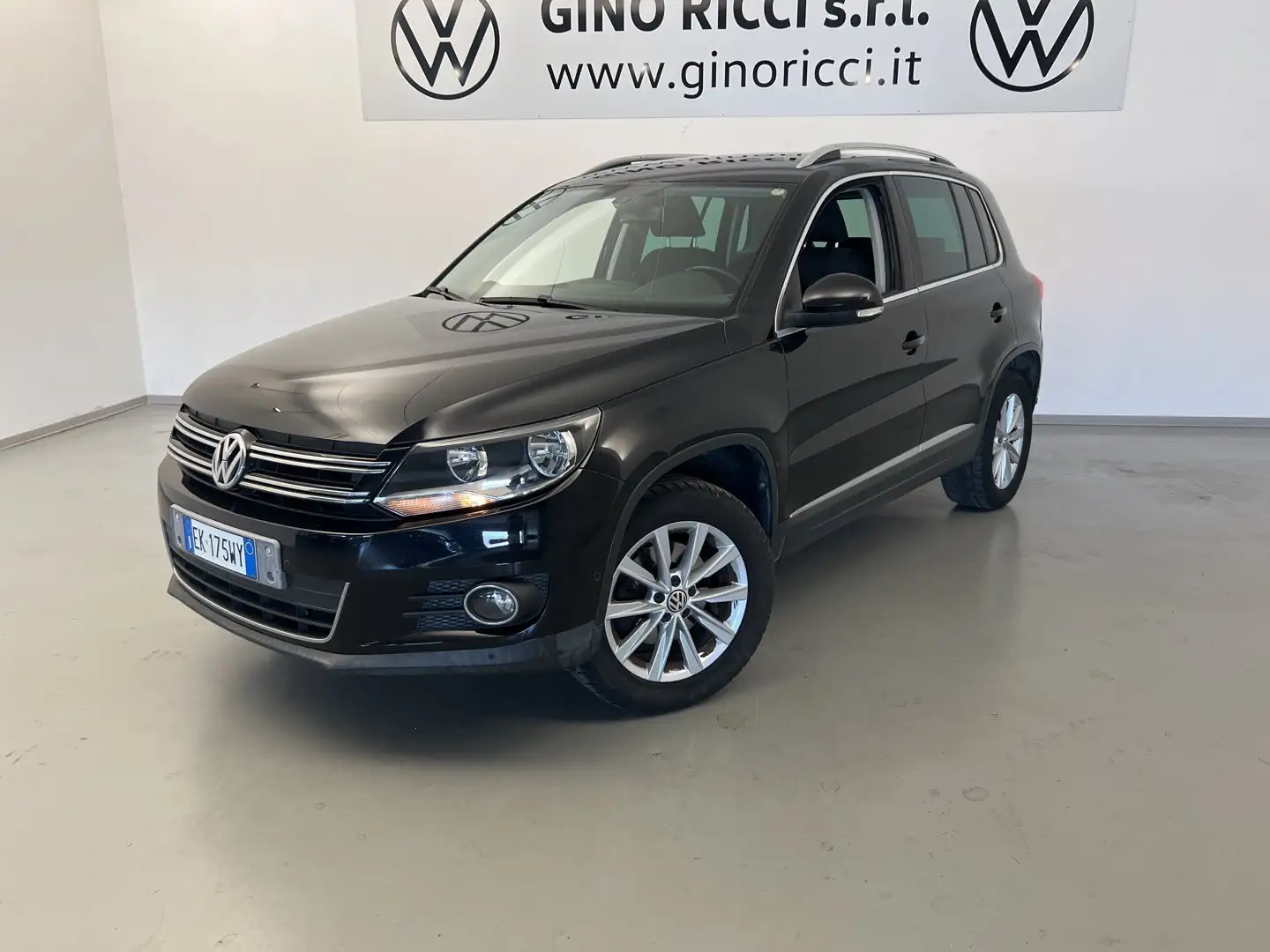 Volkswagen Tiguan 2.0 TDI 140 CV 4motion Sport & Style Nero - 2
