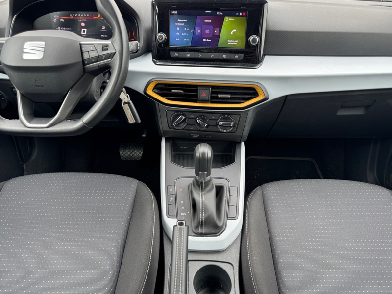 SEAT Arona 1.0 115pk EcoTSI Style Parkeersensoren achter | Cr — photo 15
