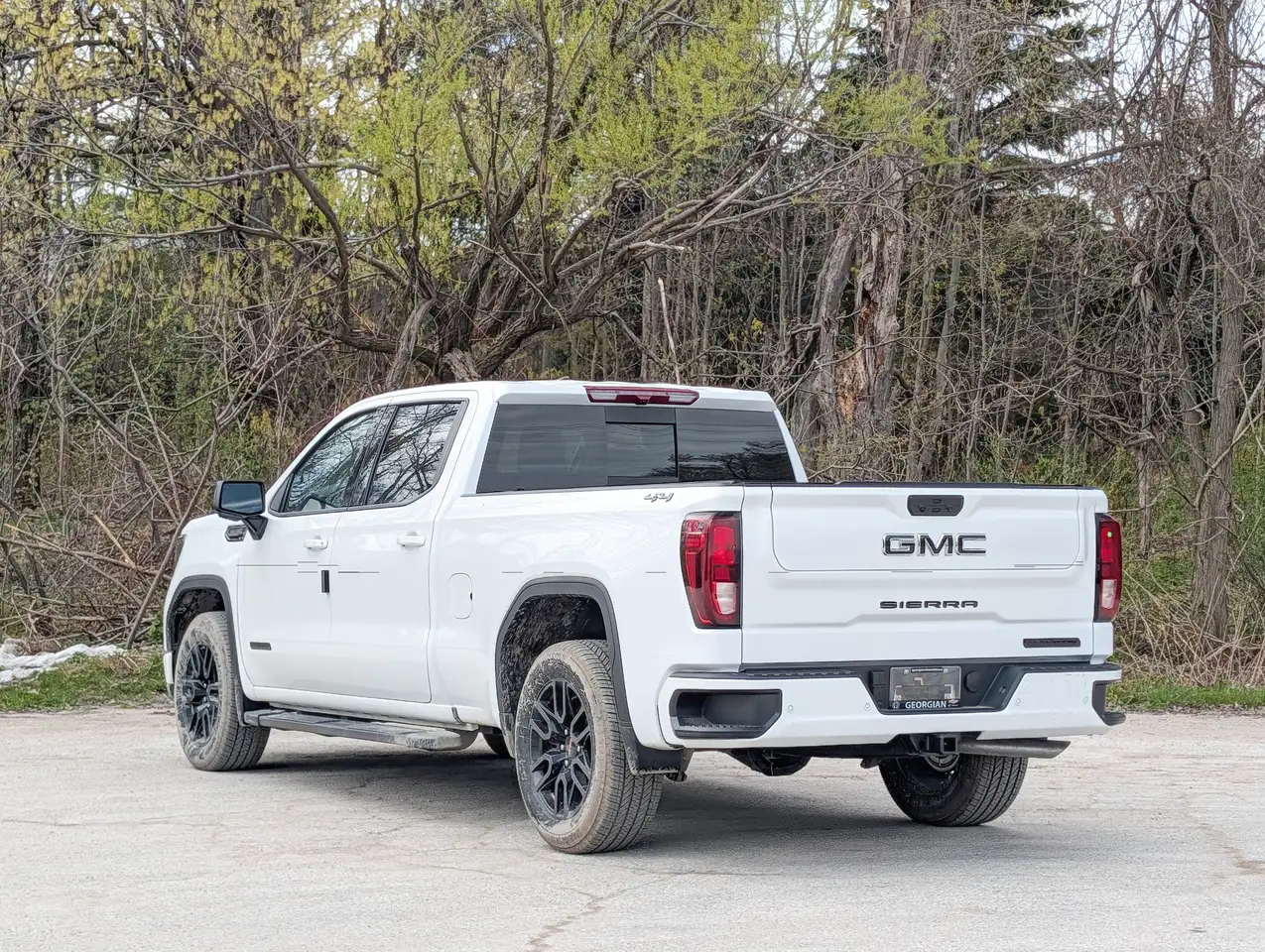 GMC Sierra 1500 снимка GMC Sierra 1500