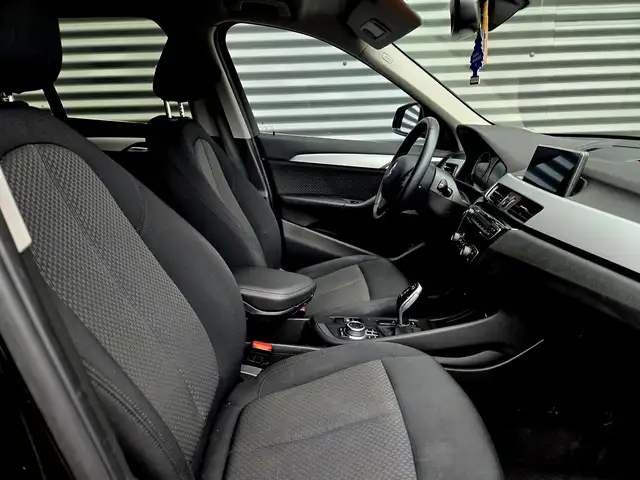 BMW X1 view 11
